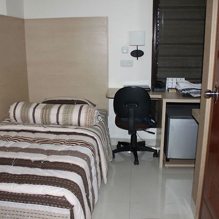 Hotel Griya Amartha Jakarta Exterior foto